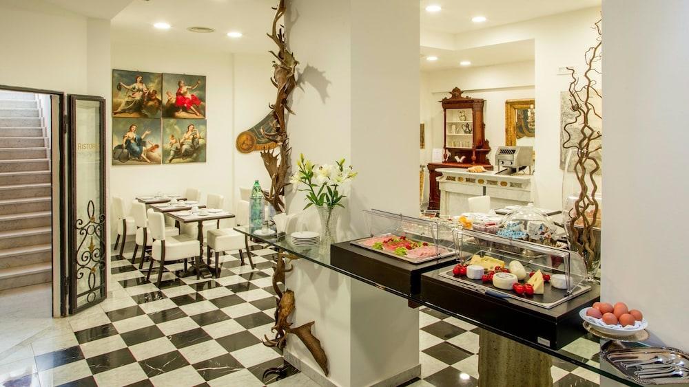 Arcom Palace Pomezia Ngoại thất bức ảnh
