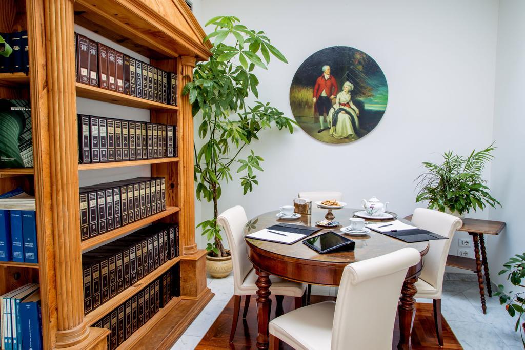 Arcom Palace Pomezia Ngoại thất bức ảnh