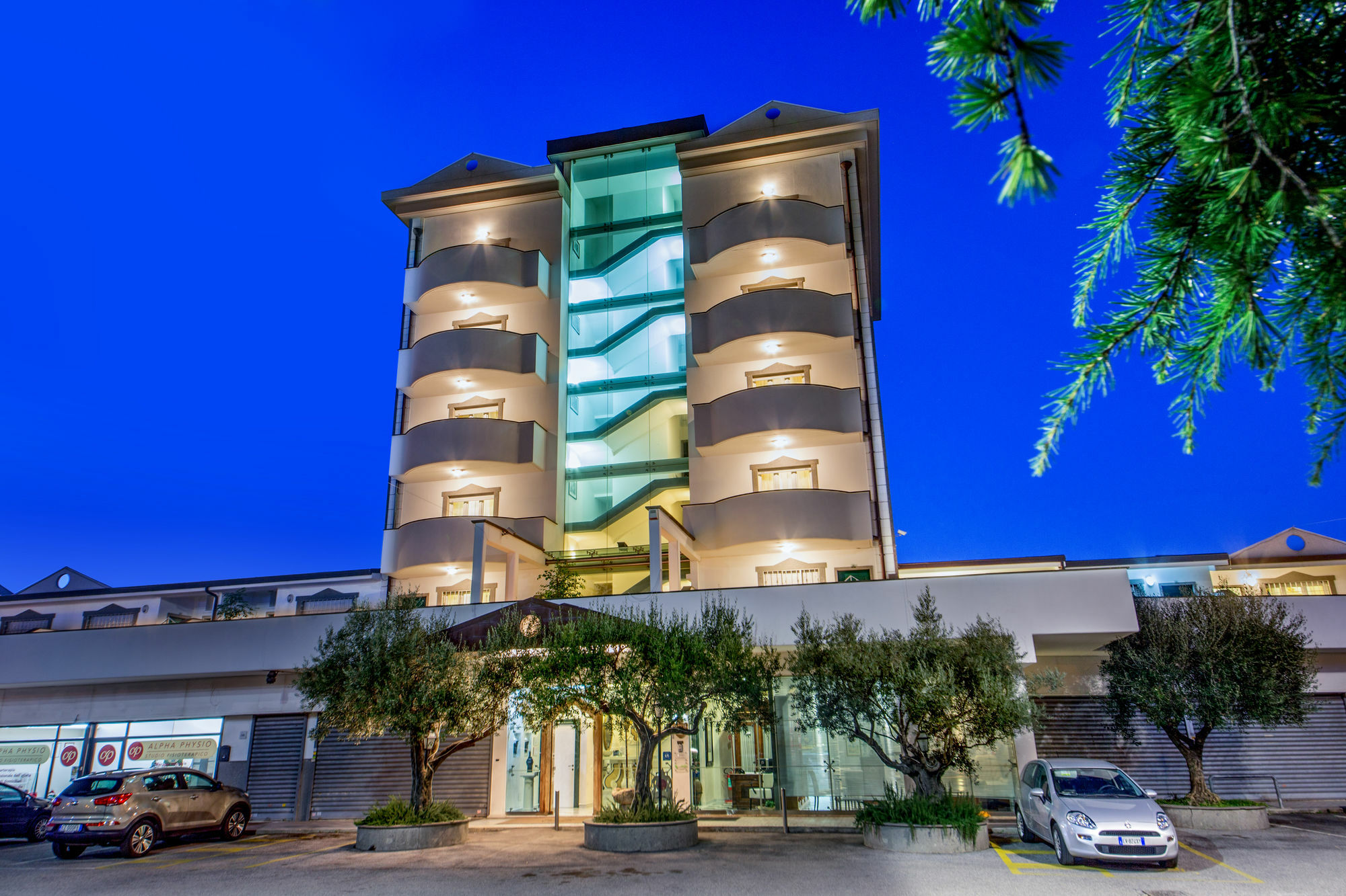 Arcom Palace Pomezia Ngoại thất bức ảnh